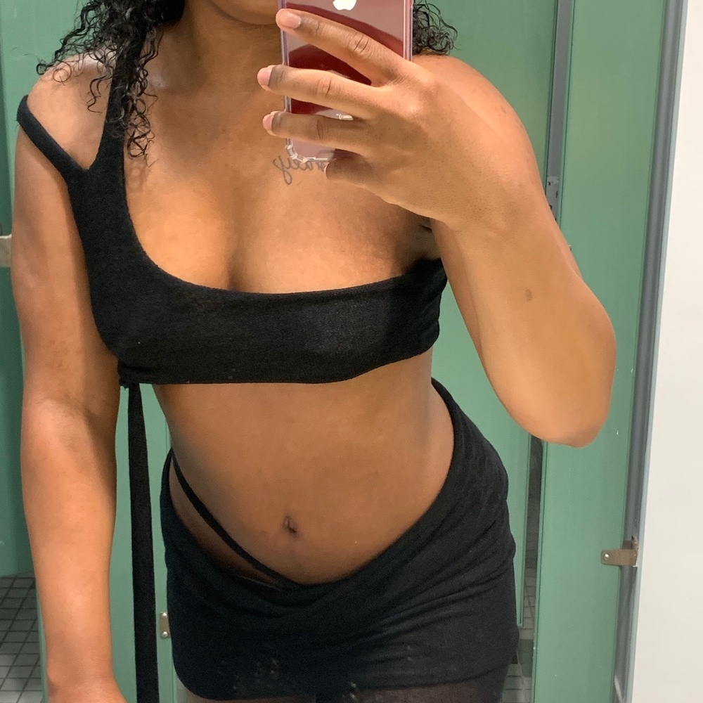 Giastáni Slouch Black Top